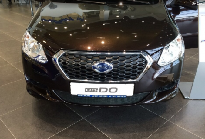 Защита радиатора "Standart" Datsun on-Do (2014-н.в.) чёрная купить недорого с доставкой в Рыбинск