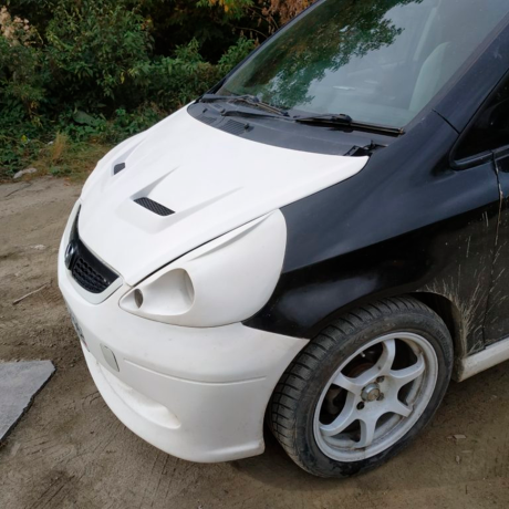Пластиковый капот "J’s racing" для Honda Fit GD купить недорого с доставкой в Рыбинск