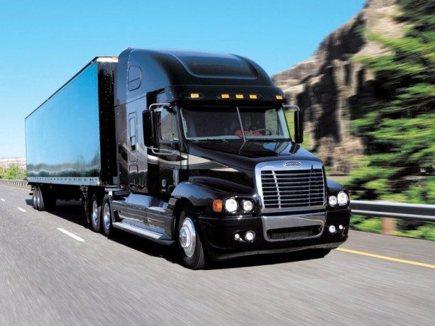 Капот с усилителем в сборе Freightliner FLC 120 купить недорого с доставкой в Рыбинск